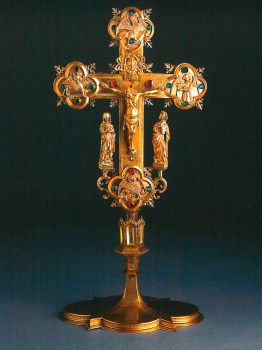 AN206_Standkreuz_Assistenzfiguren